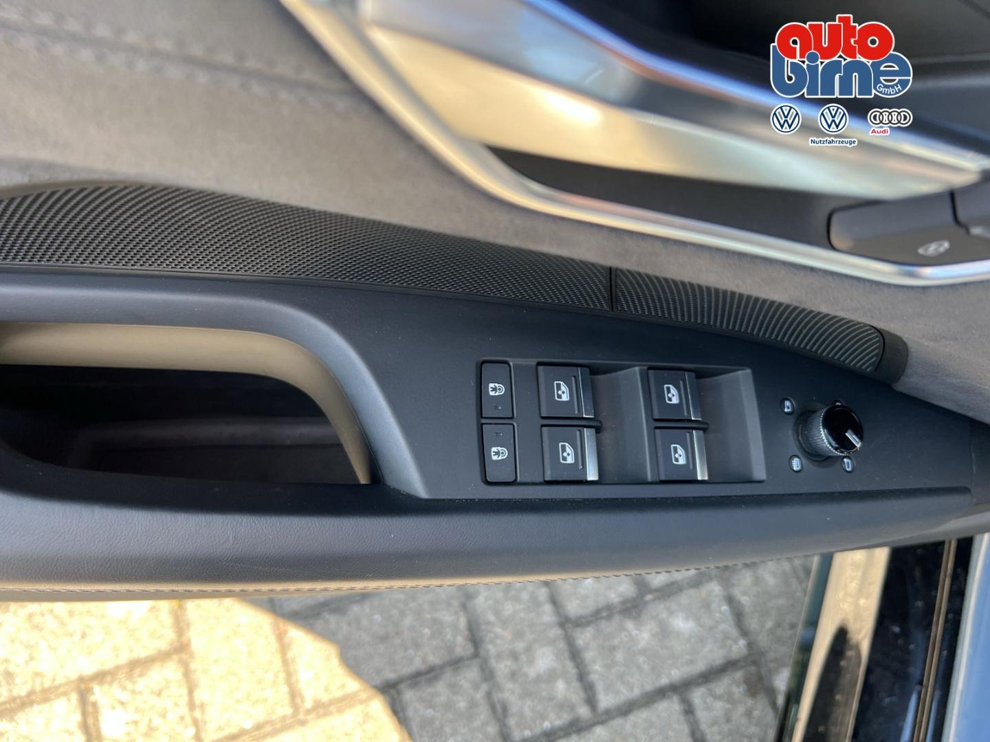 Audi e-tron GT quattro Allrad Sportpaket HUD AD Panor
