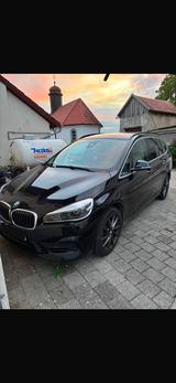 BMW 2er 220i Grand Tourer Automatik 7-Sitzer - BMW: 7er