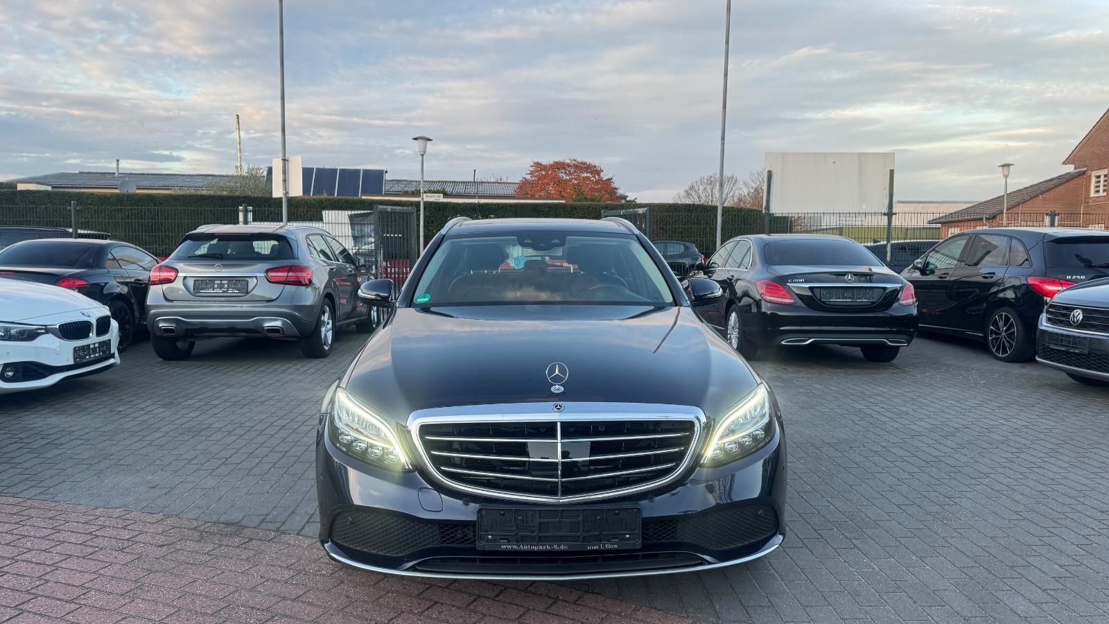 Mercedes-Benz C 200 T Exclusive | AUTOMATIK | PANO | 2.HAND