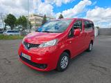 Nissan NV200 Evalia Tekna 7-Sitzer - Nissan NV200 aus 2013