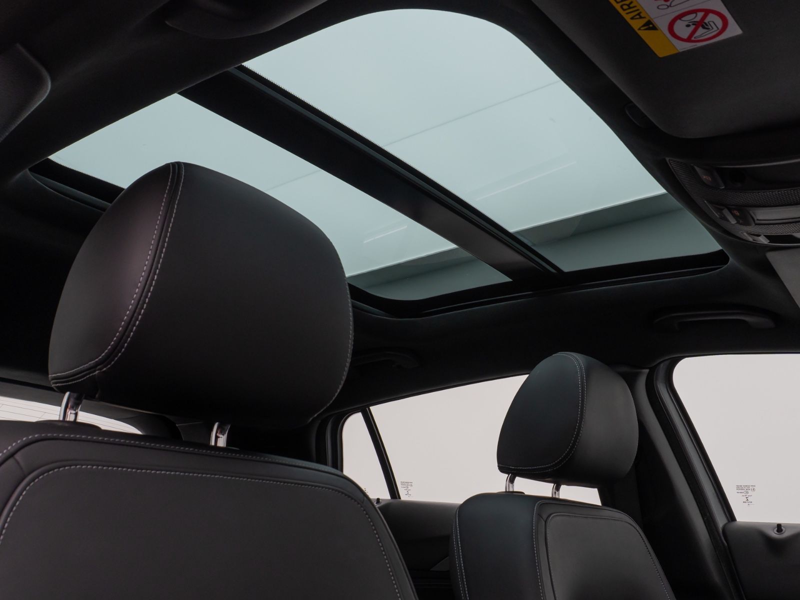 Fahrzeugabbildung Infiniti Q30 2.2 d Premium 360°Panorama Navi Sitzhzg LED