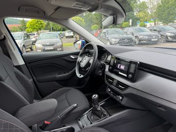 Skoda Kamiq Ambition+LED+AHK+Navi+SHZ+Kamera+El.HCKL