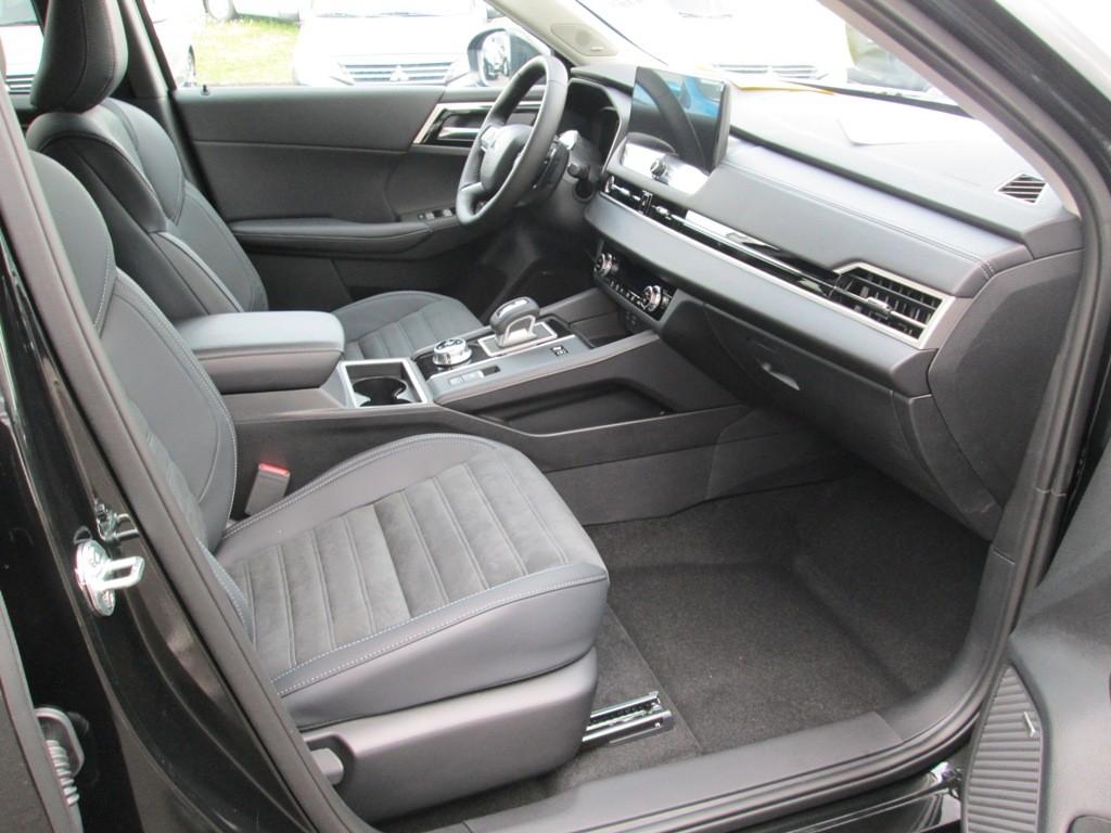 Mitsubishi Outlander 2,4 PHEV  INTRO-EDITION