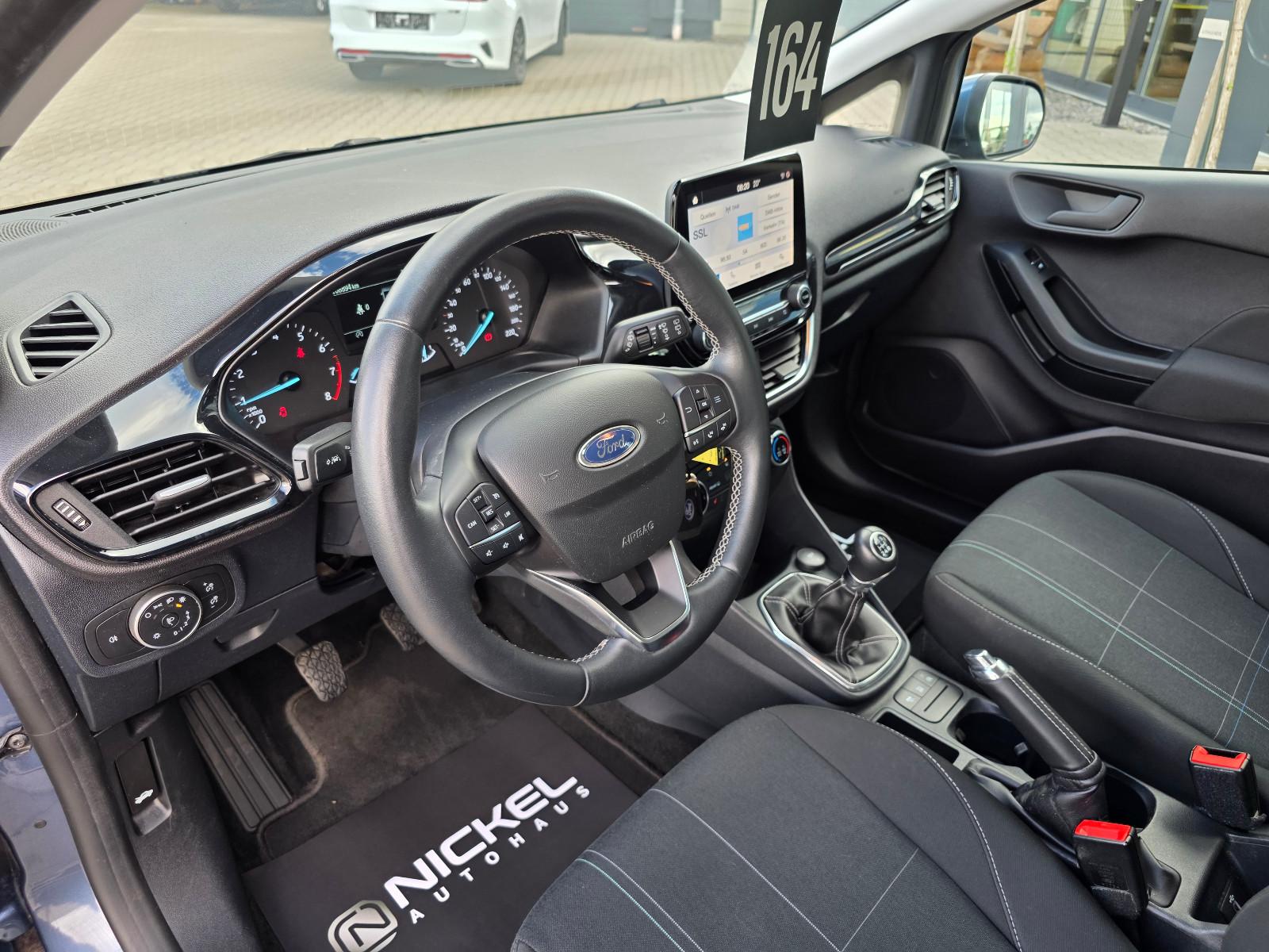 Ford Fiesta Cool & Connect*Winterpaket*Led*Navi*