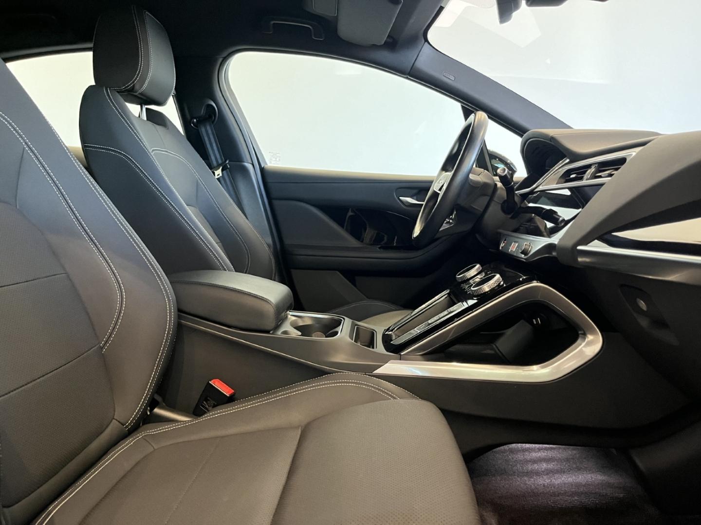 Jaguar I-Pace EV400 S StandHZG Panorama Meridian