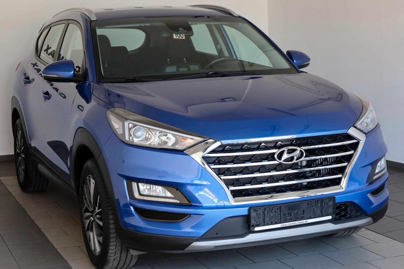 Fahrzeugabbildung Hyundai Tucson Advantage 2WD Navi,LED,SH,Kamera,SR+WR