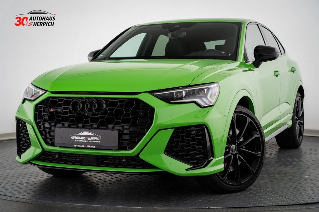 Image of Audi Q3