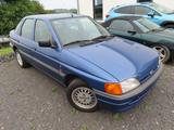 Ford Escort 1.6 Ghia 1.Hand - Ford Escort: 1.6