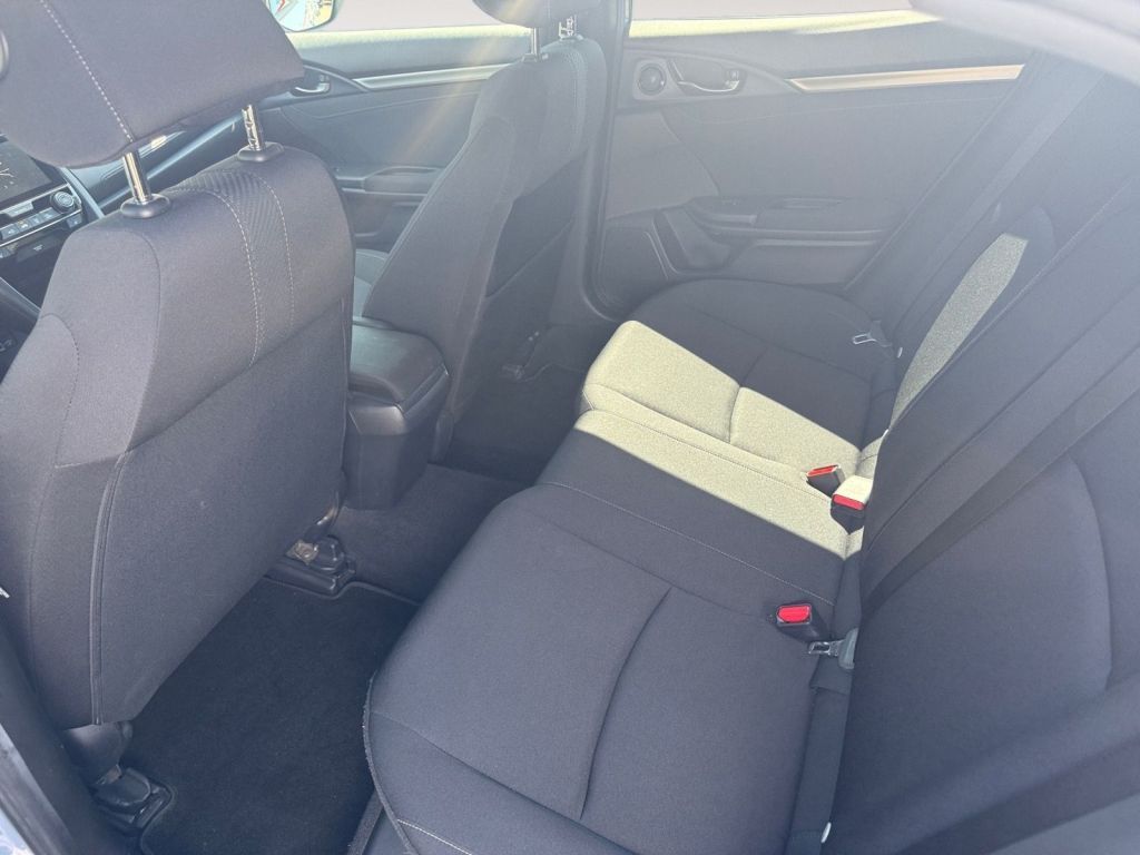 Fahrzeugabbildung Honda Civic 1.0 i-VTEC Turbo Executive