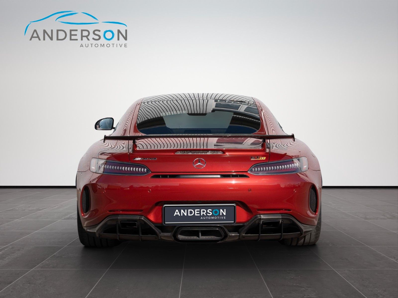 Fahrzeugabbildung Mercedes-Benz AMG GT R V8 CARBON BURMESTER 19/20" PERFORMANCE