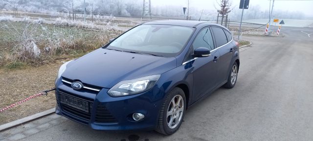 Ford Focus Limo 2.Hand Euro 5 Klimaautomatik....