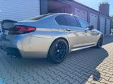 BMW M5 Competition xDrive A M5 Competition - silberne BMW M5
