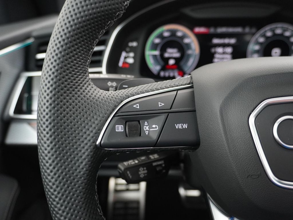 Audi Q8 60 TFSI e quattro Pro Line S Competition AHK