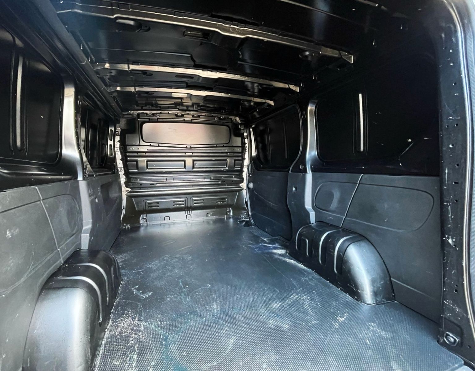 Fahrzeugabbildung Renault Trafic Kasten  L1H1 Komfort KLIMA NAVI MwSt 1.Hd