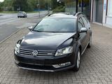 Volkswagen Passat Alltrack Variant BMT 4Motion AHK/TÜV NEU - Volkswagen Passat aus 2014