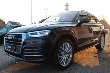 Fahrzeugabbildung Audi Q5 2.0 TFSI Quattro 2x S Line Matrix Pano 20"