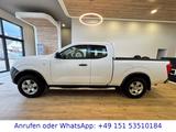 Nissan Navara NP300 Visia King Cab 4x4/AHK/1.Hand - weiße Nissan Navara