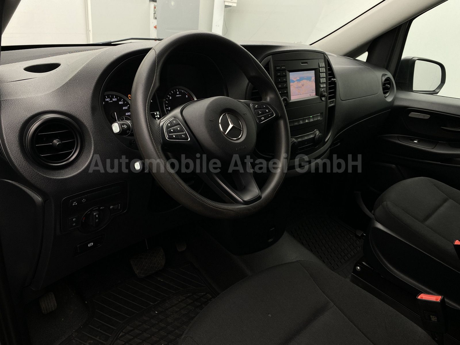 Fahrzeugabbildung Mercedes-Benz Vito Tourer 116 *4MATIC* 2x KLIMA+ 2x SCHIEBETÜR