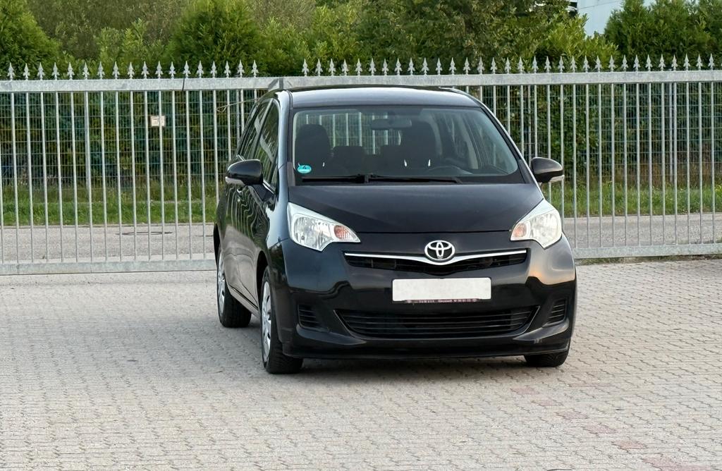 Toyota Verso-S