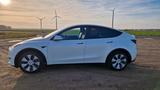 Tesla Model Y Hinterradantrieb RWD Standard Range - gebrauchte Tesla Model Y aus dem Jahr 2023