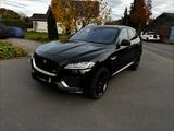 Jaguar F-Pace 30d AWD S 300PS Preis VB 8-Fach Bereift - gebrauchte Jaguar F-Pace aus dem Jahr 2016