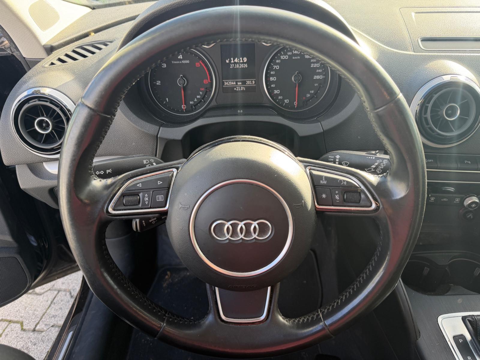 Audi A3 2015 — фото 6