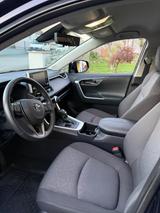 Toyota RAV 4 2.5 Hybrid Team Deutschland Auto Team ... - blaue Toyota RAV 4