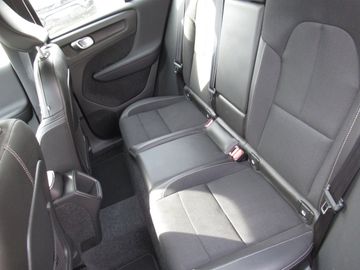 Volvo XC40 - 6