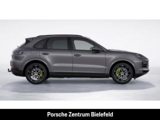 Porsche Cayenne - 2