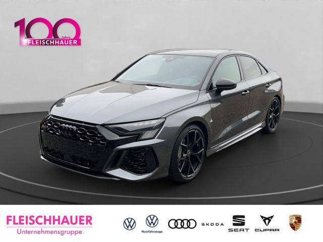 Audi RS3 Limousine Dyna-Paket Keramik Pano Matrix Nap