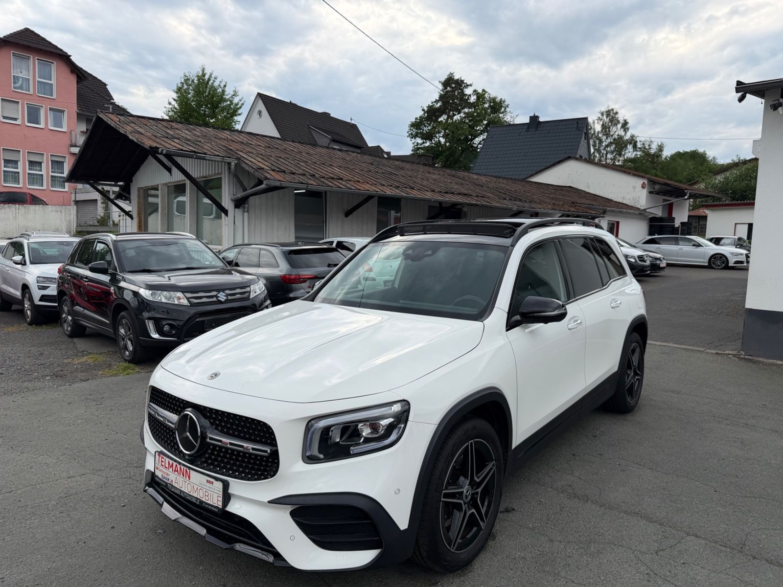 MERCEDES-BENZ GLB 250 GLB GLB 250 4Matic/AMG-LINE/Pano-Dach/