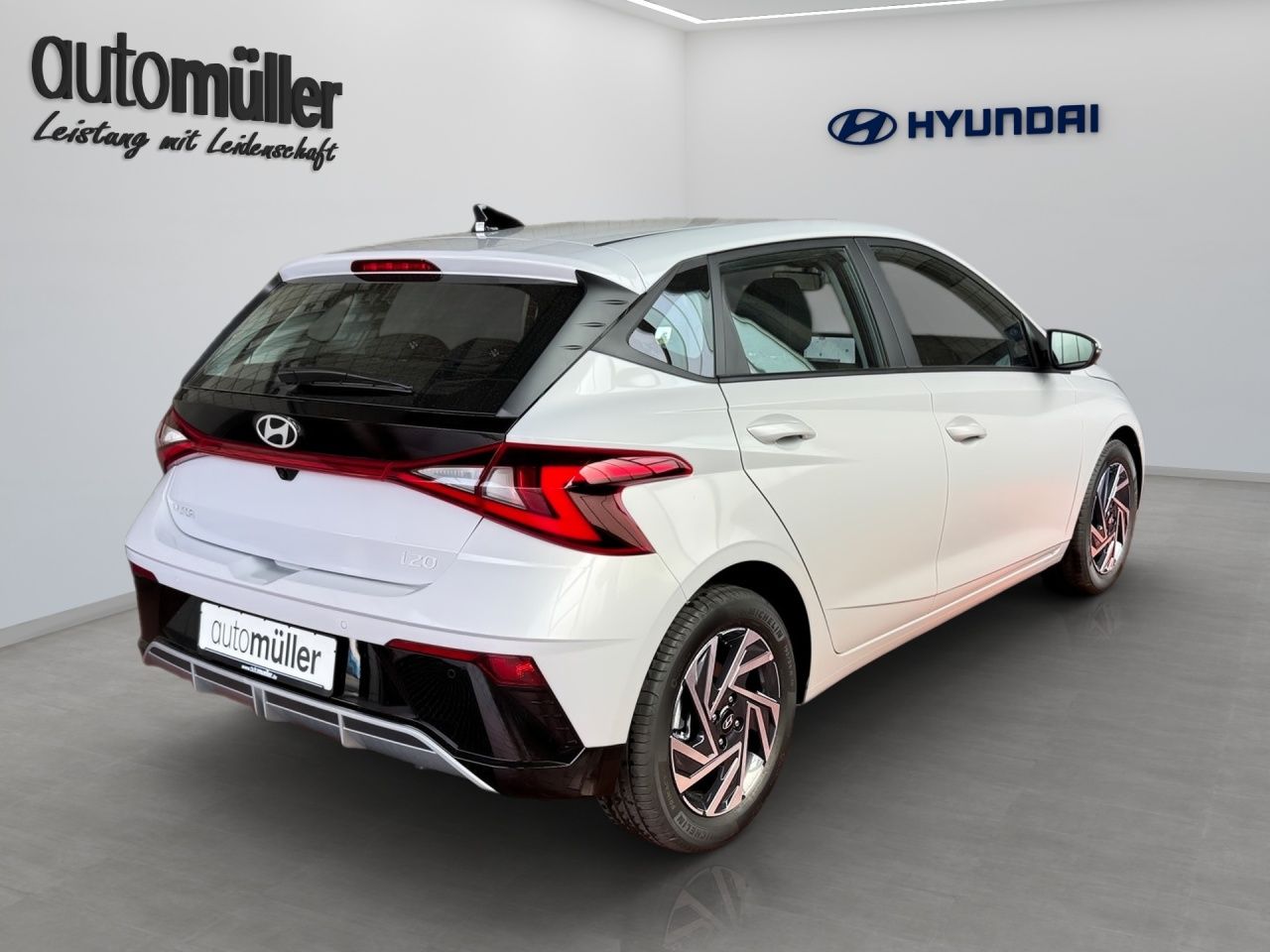 Fahrzeugabbildung Hyundai i20 TREND 2xKlima AUT DynLicht Kam. LM Navi PDC