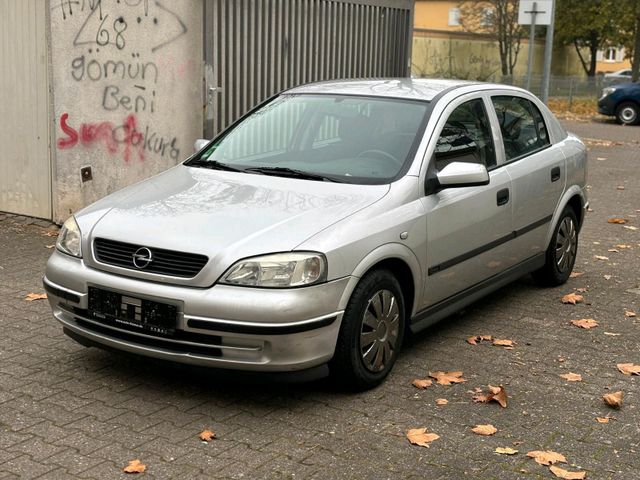 Opel Astra 1.6 Benzin wenig km