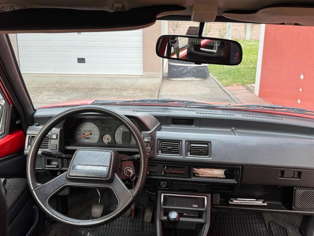 Toyota Starlet