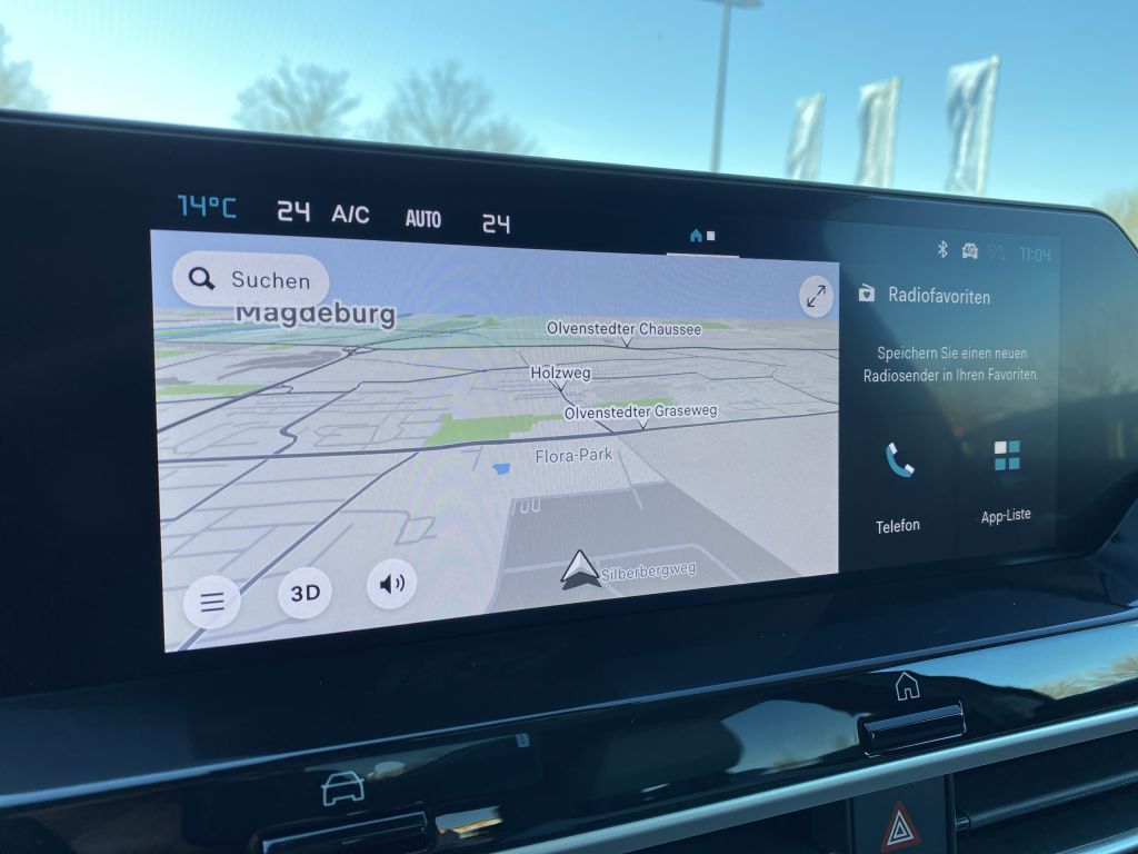 Fahrzeugabbildung Citroën C4 Hybrid 145 Automatik Max *Alcantara*Winterpak