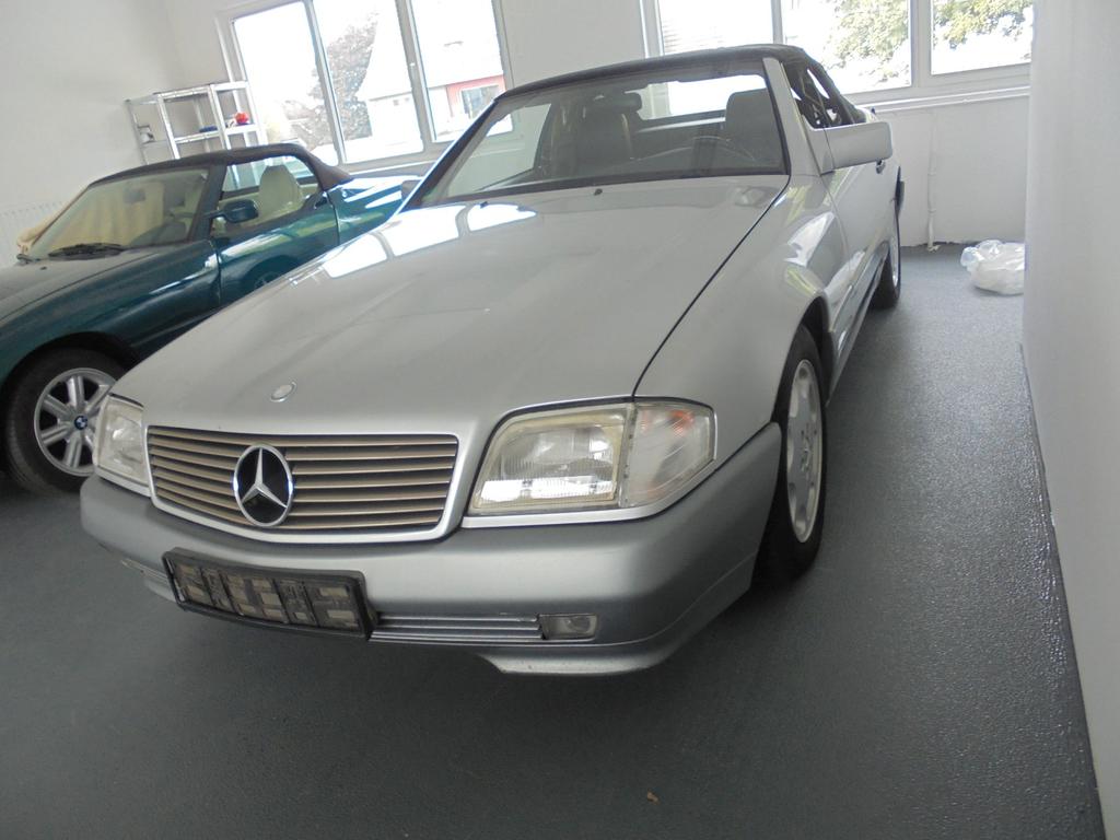 Mercedes-Benz SL 300