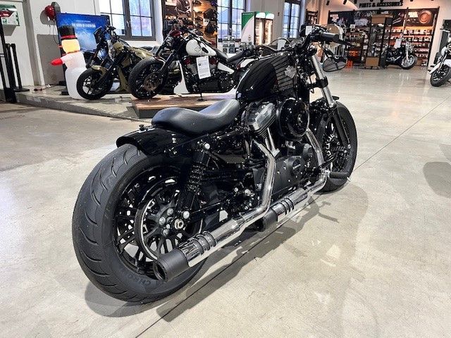 Fahrzeugabbildung Harley-Davidson Forty-Eight XL1200X Cooler Umbau auf 160er