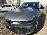 Alfa Romeo Tonale SUPER 1.5 T 96kW (130ps) 48V-Hybrid 15kW - graue Alfa Romeo Tonale