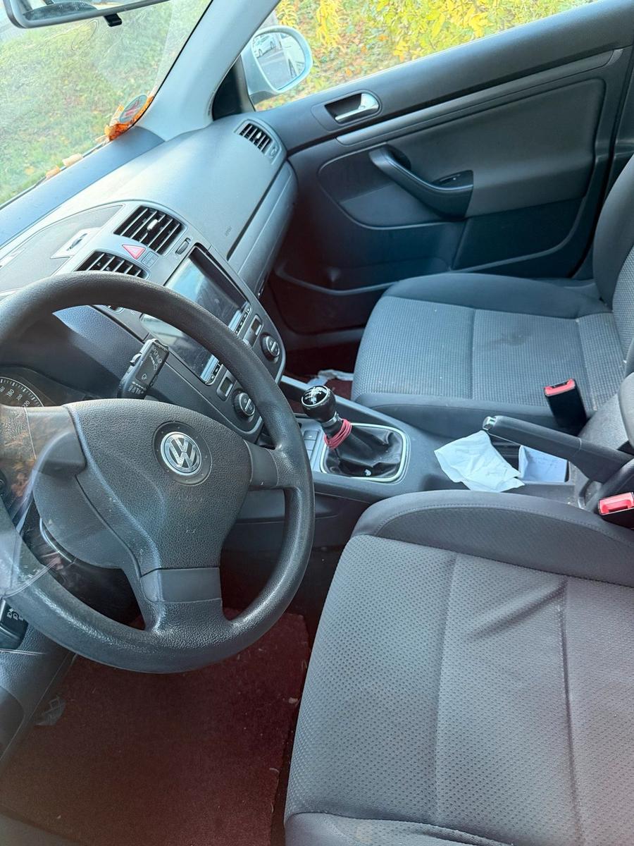 Volkswagen Golf 2010 — photo 5