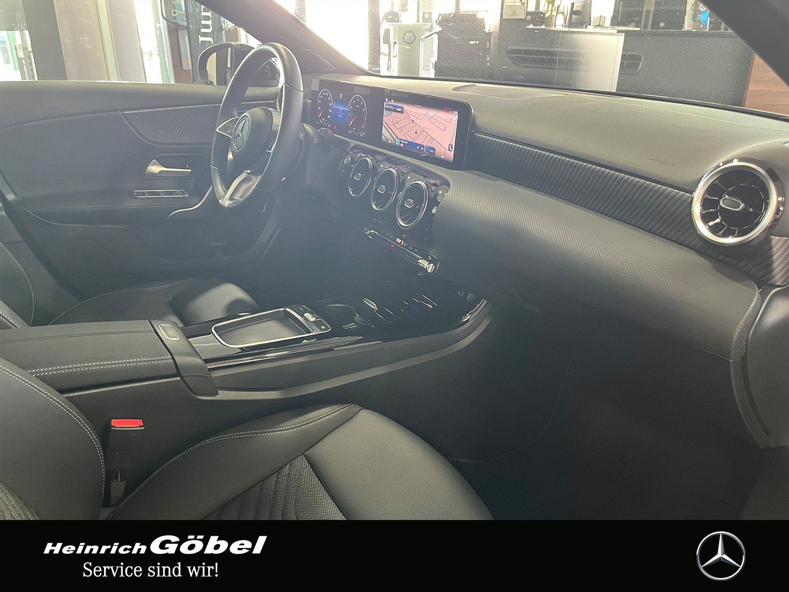 Fahrzeugabbildung Mercedes-Benz A 180 Lim. PROGRESSIVE+KAMERA+LED+NAVI+LENKRADHZ