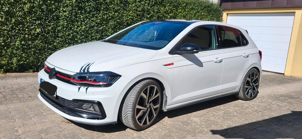 Image of Volkswagen Polo