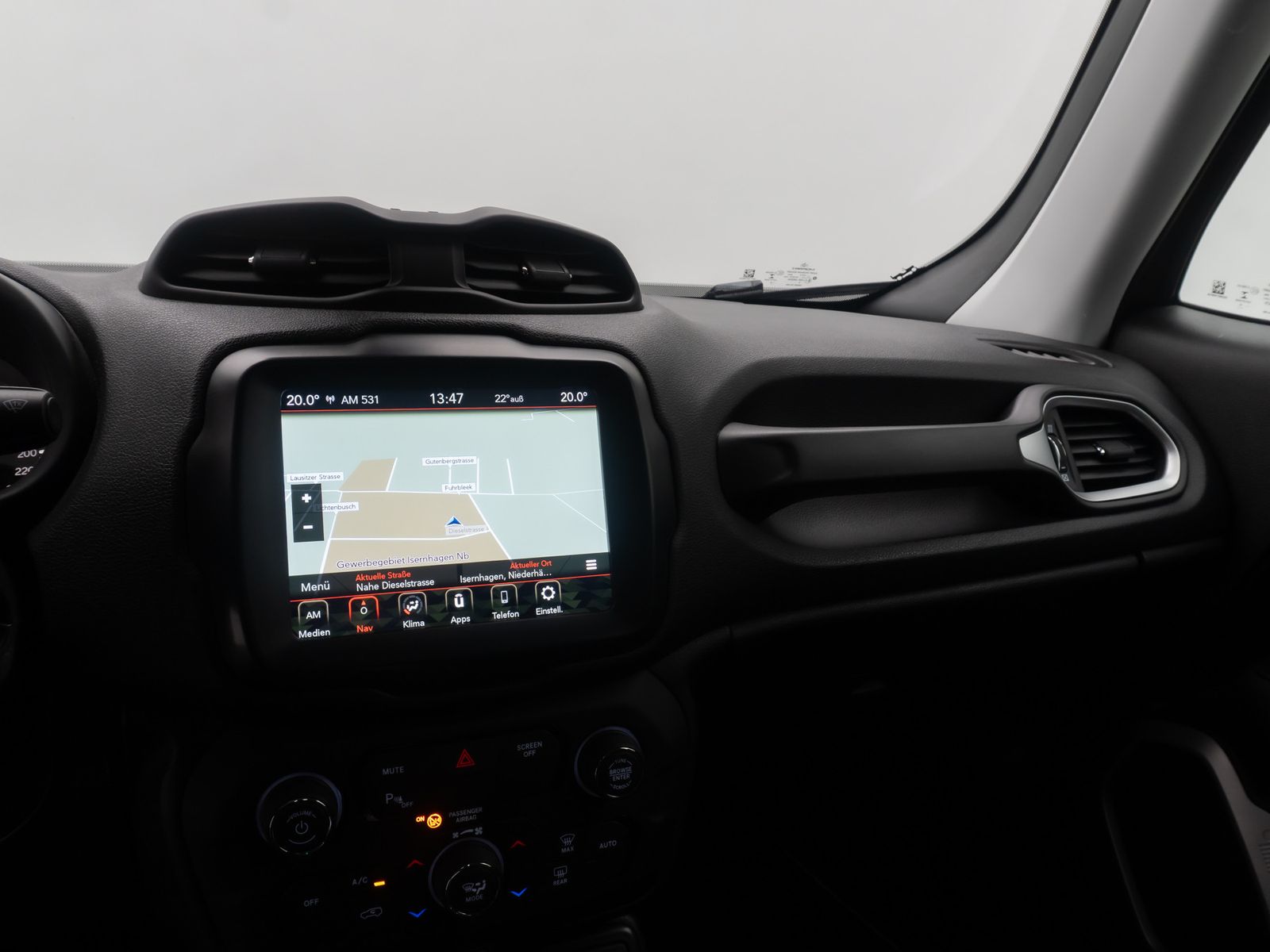 Fahrzeugabbildung Jeep Renegade MultiJet D Longitude Navi HiFi Komfort