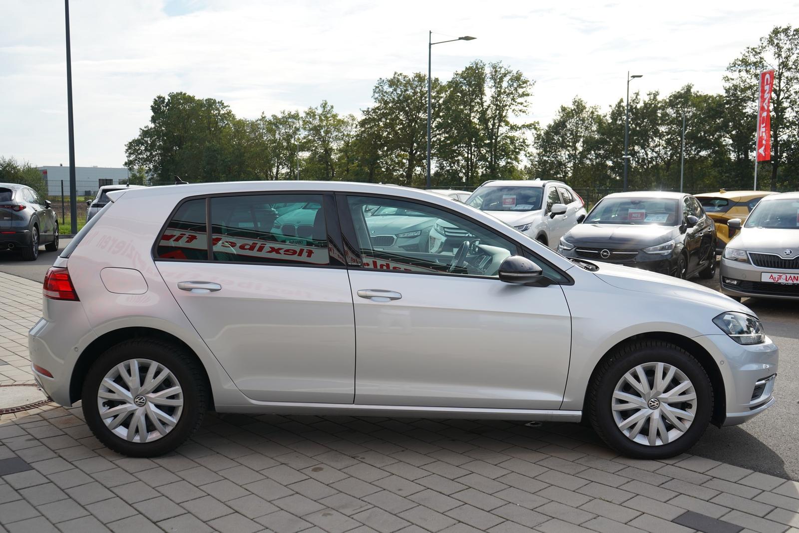 Volkswagen Golf VII 1.0 IQ Drive ACC Totwinkel Sitzheizung