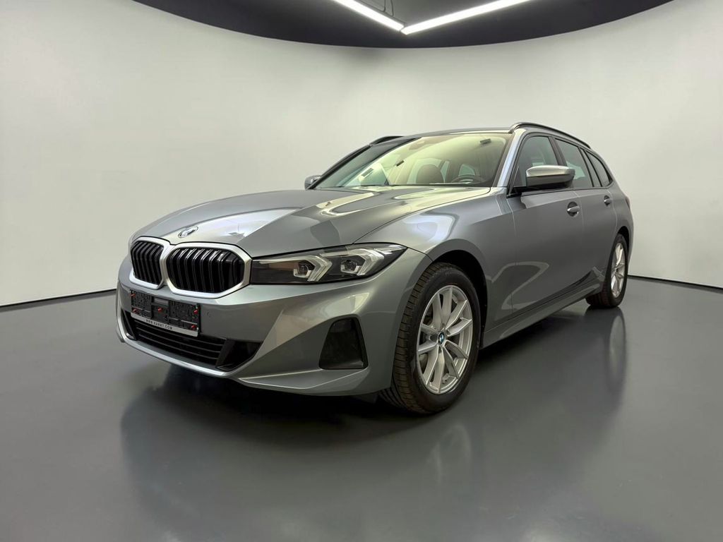 Image of BMW 320