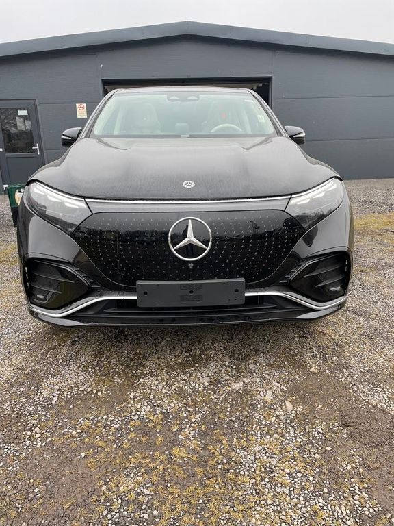 Mercedes-Benz EQS 450 SUV 4M AMG,PANO,DISTR,DIGITAL LIGHTS,360