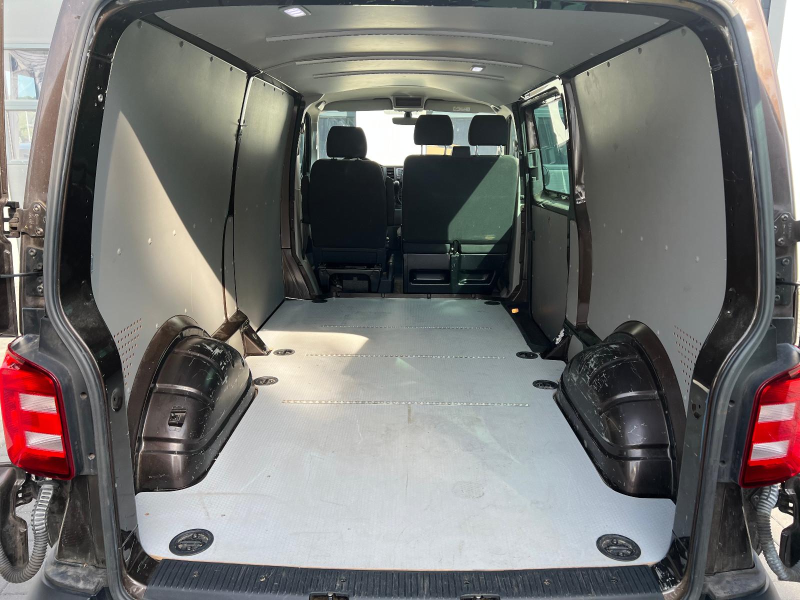 Volkswagen T6 Transporter lang 150PS PDC AHK Sitzh. EURO6