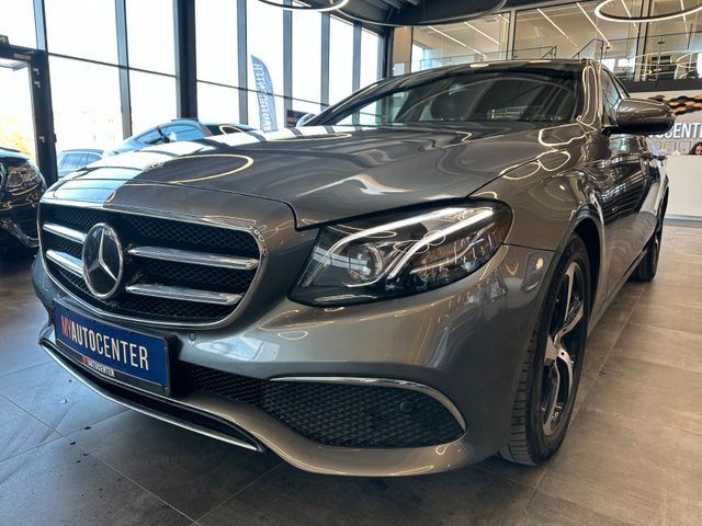 MYAUTOCENTER – Gebraucht- und Jahreswagen mit Werkstattservice in Pfaffenhofen Mercedes-Benz E 220 E Limousine *AVANTGARDE*KAM*HUD*AHK*PDC*