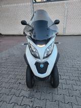 Piaggio Mp3 500 - PIAGGIO DÜSSELDORF