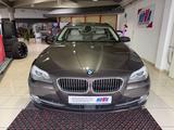BMW 530d Touring*2.HAND*TÜV4-27*PANO*SOFT*HUD*KEY-GO - gebrauchte BMW 530 aus dem Jahr 2011