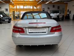 MERCEDES-BENZ E 250 CGI Cabrio|Navi|Airscarf|SHZ|PDC|Bi-Xenon